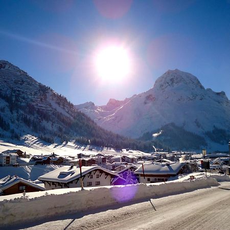 Haus Bergwelt - Appartements Lech am Arlberg Exterior foto